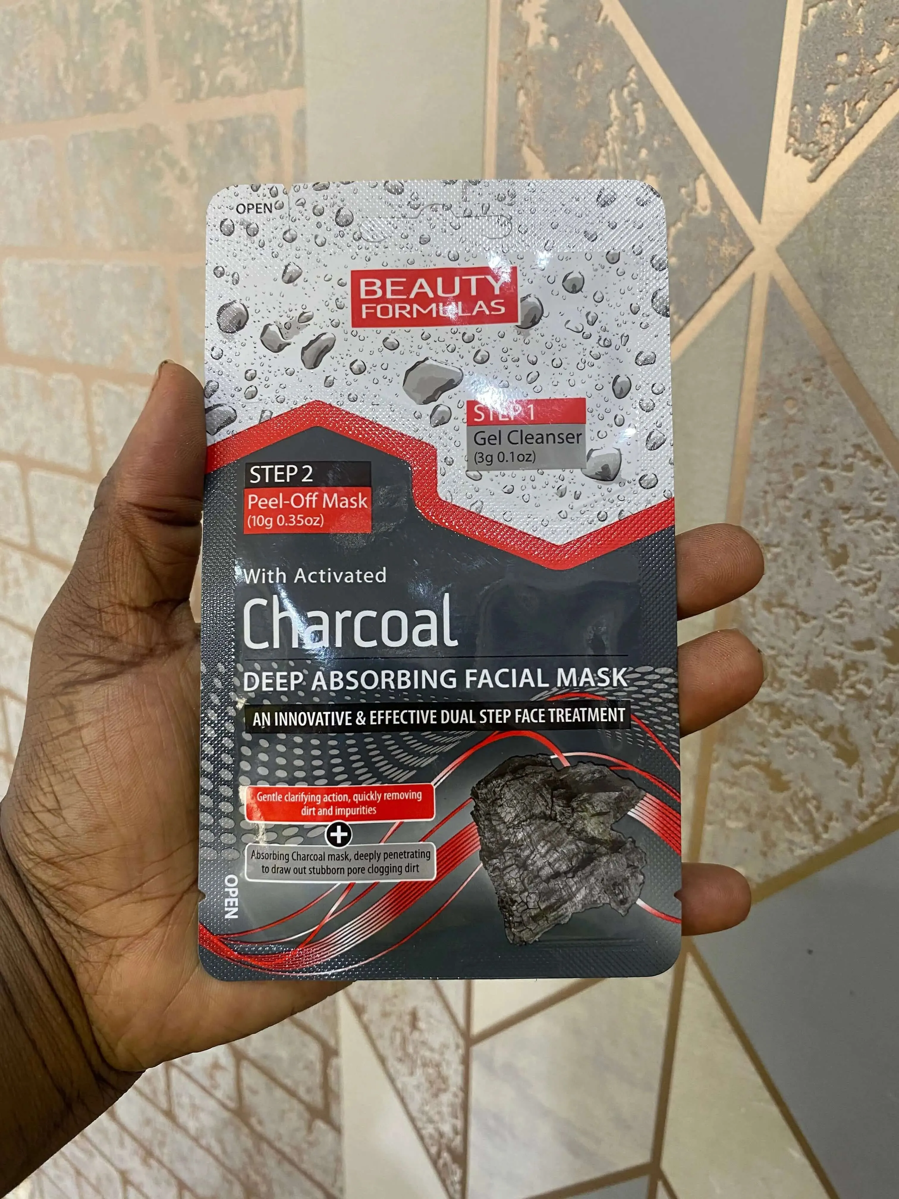 Beauty Formulas Deep Cleansing Mask with Activated Charcoal