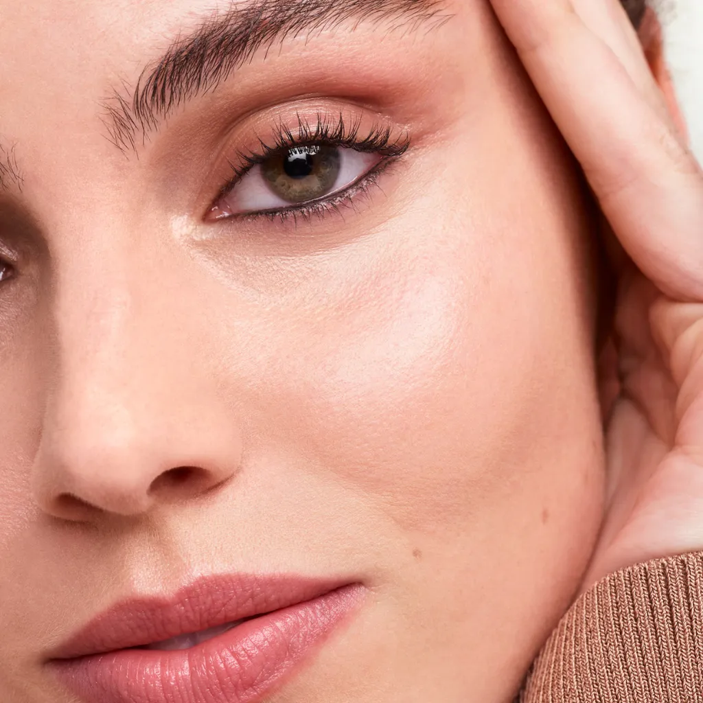 ReEvolve Natural Finish Foundation