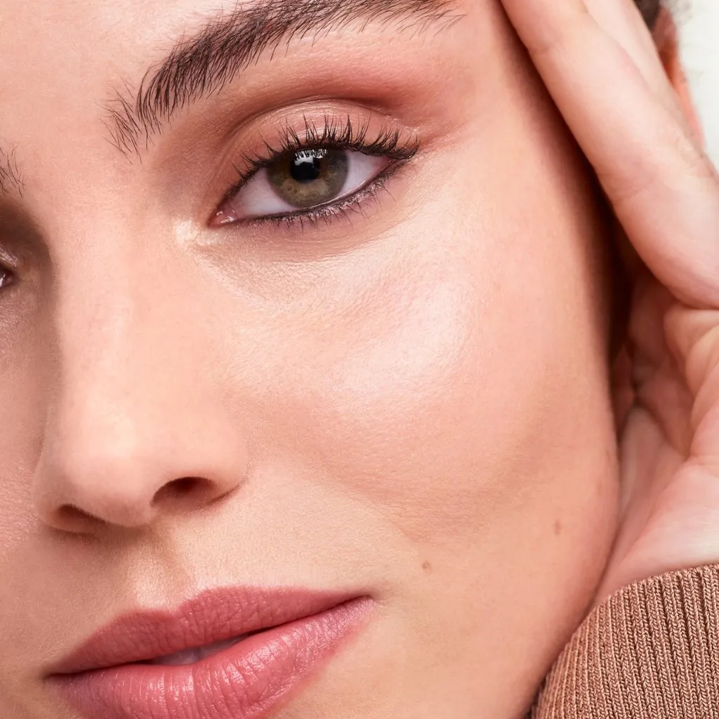 ReEvolve Natural Finish Foundation